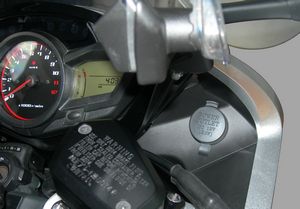tn_clsh01_vfr1200.jpg